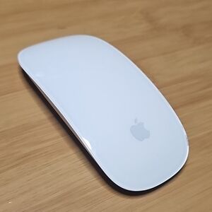 Genuine Apple A1296 3VDC Magic Mouse